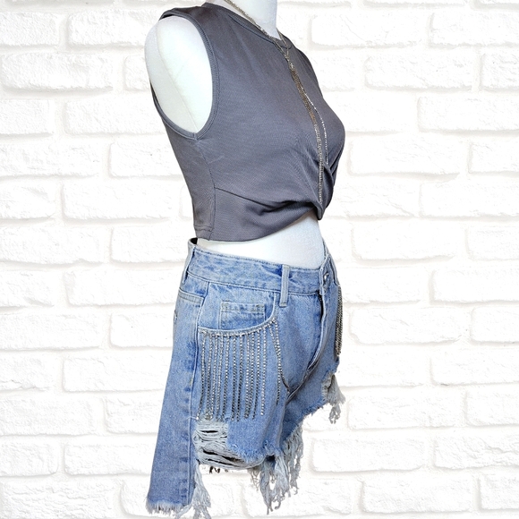 High Rise Jean Shorts Rhinestone Pockets Rough Edge Cut Off Distressed Shorts M - Picture 3 of 15